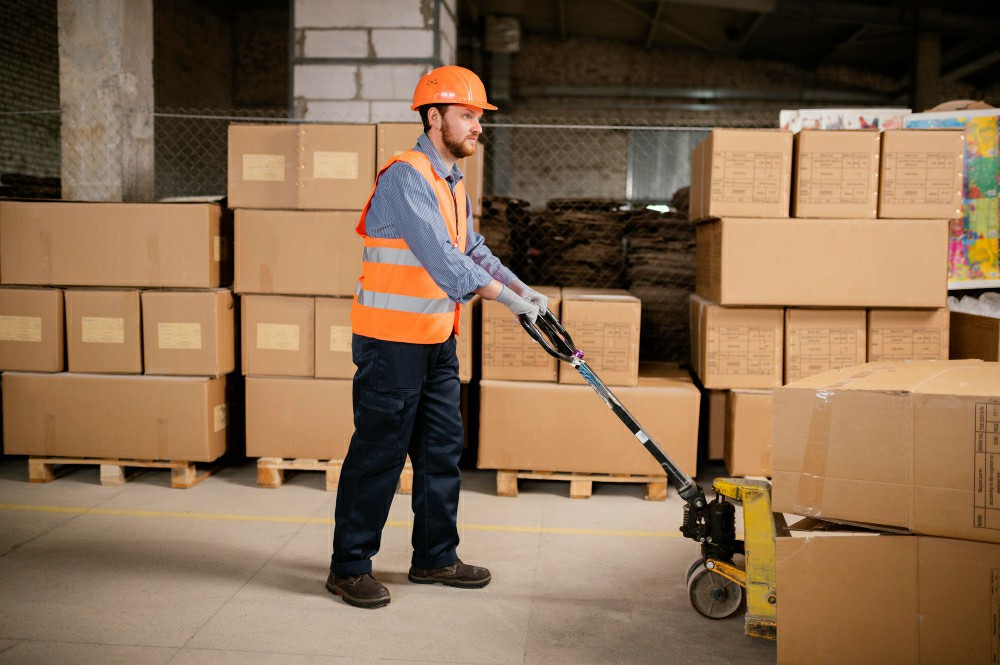 Safe Work at Height Techniques for Hospitality Management Course Online - Working at Heights Training Article