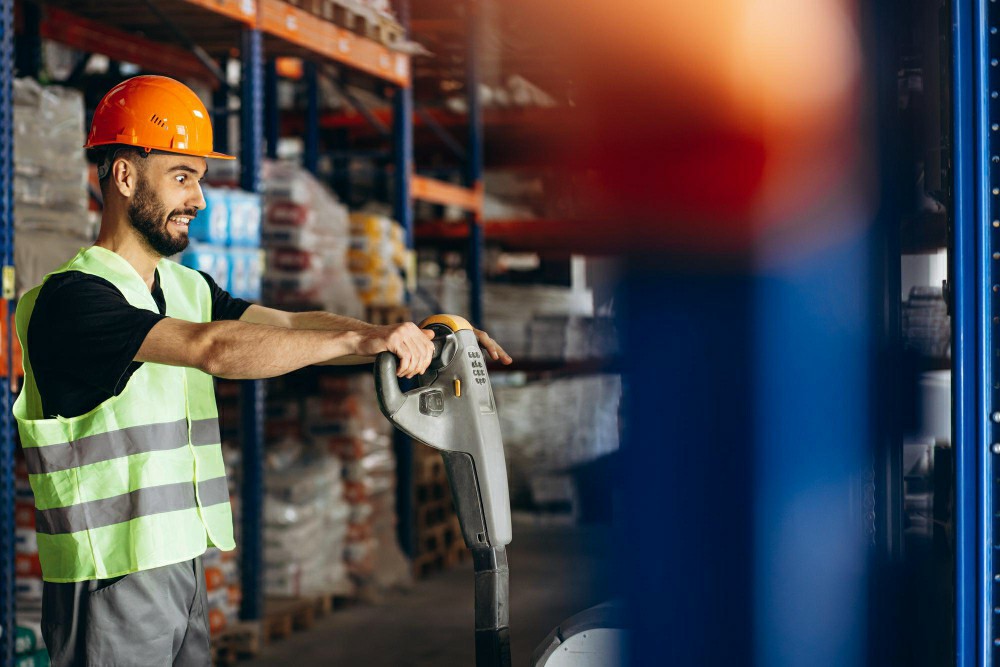 FREE Working at Heights Course Online in Clonmel: Your Safety Starts Here - Working at Heights Training Article