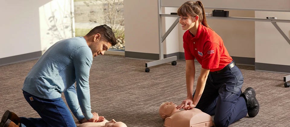 Boosting Workplace Safety: The Undeniable Benefits of First Aid & CPR Training - Working at Heights Training Article
