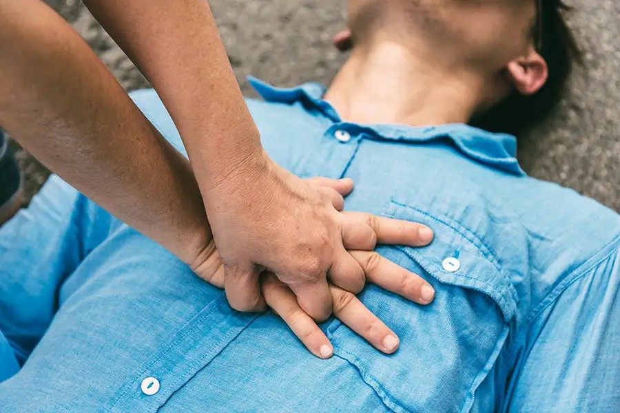 Boosting Workplace Safety: The Imperative of First Aid & CPR Training in Ireland's Major Cities - Working at Heights Training Article