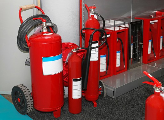 Essential Guide to Online Fire Extinguisher Training & Certification in Ireland - Working at Heights Training Article
