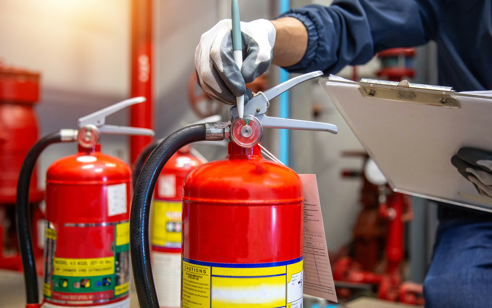 Empower Your Team with Online Fire Extinguisher Training and Certification in Ireland - Working at Heights Training Article