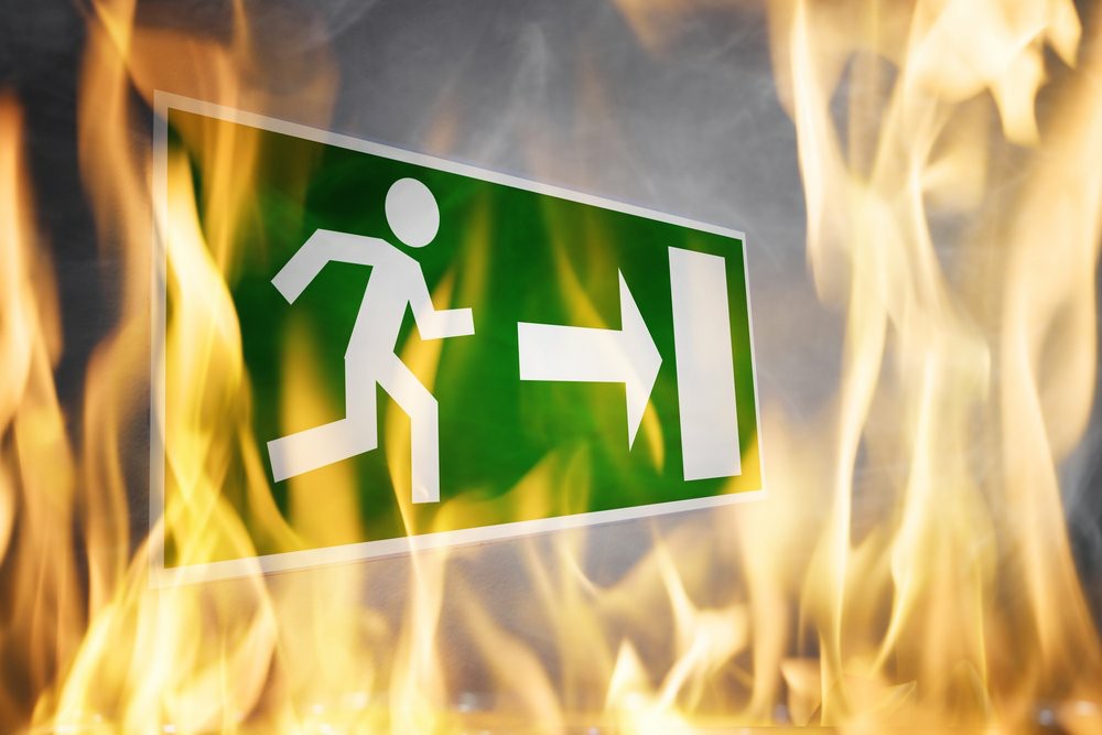 Unleash Fire Safety: Online Fire Extinguisher Certification for Irish Workplaces - Working at Heights Training Article