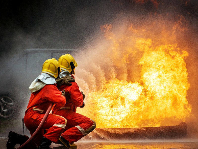 Boost Your Workplace Safety: Enroll in Online Fire Extinguisher Certification in Ireland - Working at Heights Training Article
